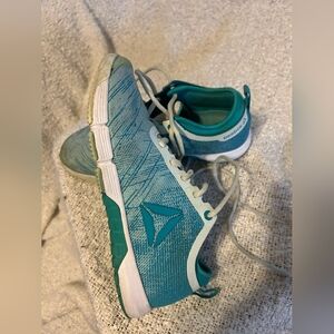 Womens Reebok Trainers